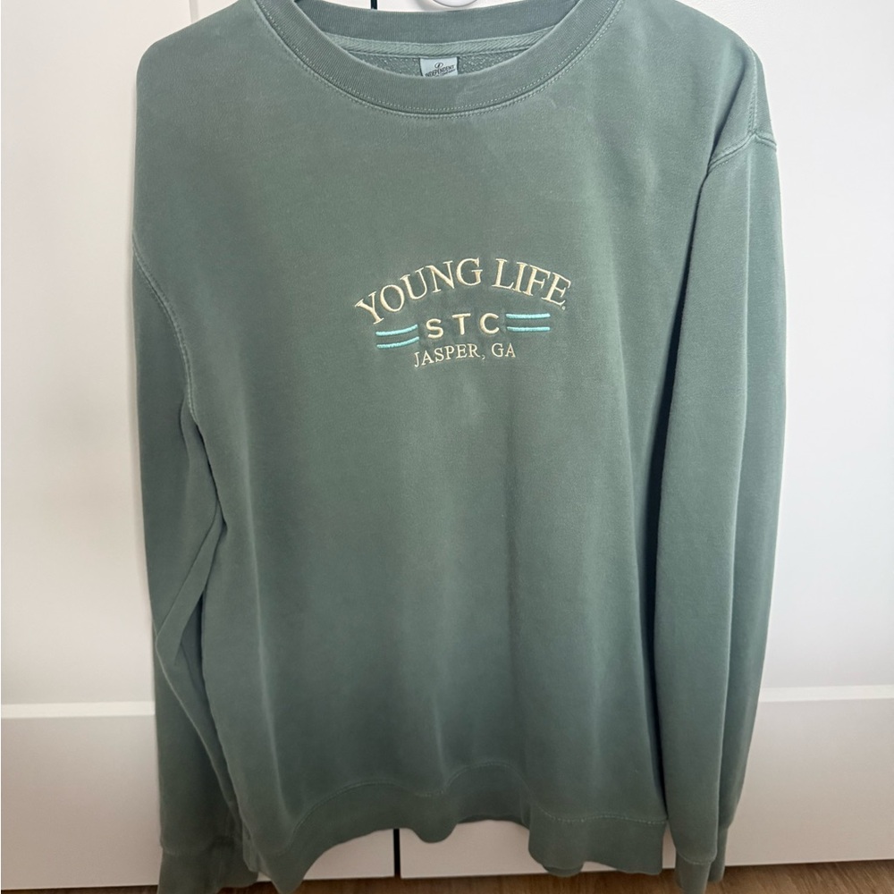 Young life crewneck